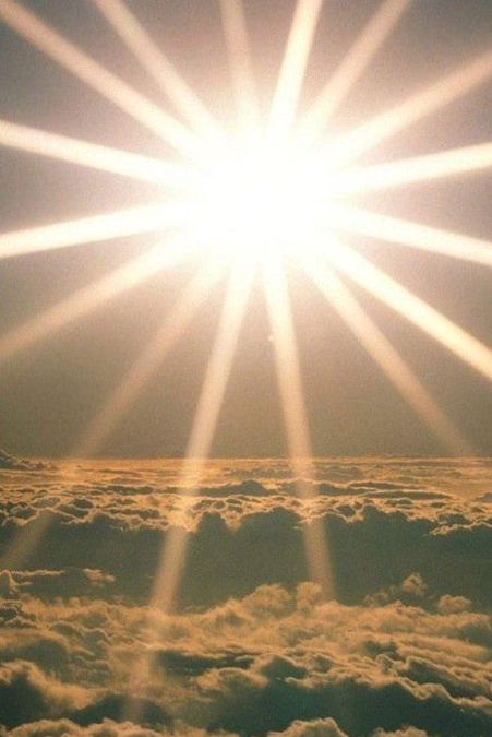 Oče, ki ljubi: ČE SMO V NEMOČI (DEPRESIJI), POMENI, DA NIMAMO LJUBEZNI, NE DA NIMAMO MOČI. KER MOČ SLUŽI LJUBEZNI. (Foto: Pinterest)